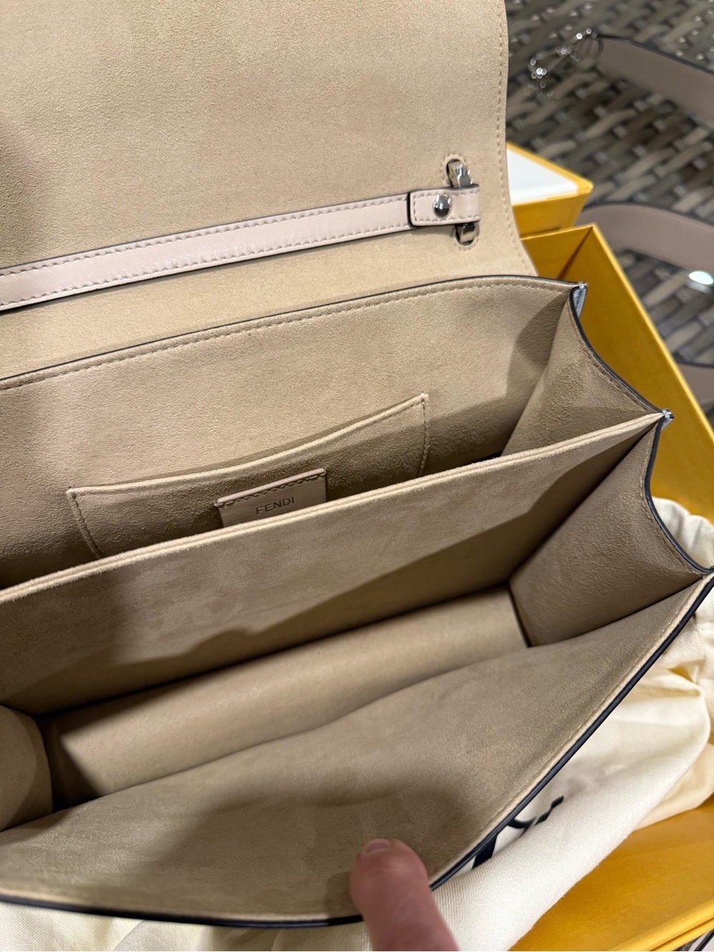 Fendi Kan I Bag in Dove Soap Multicolor - Picture 3 of 5